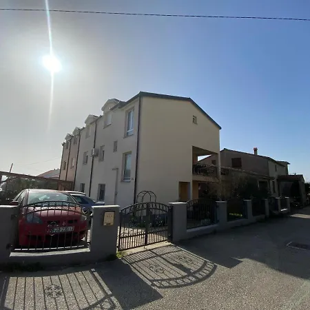 Apartmani Kristo 2 Zadar Exterior photo